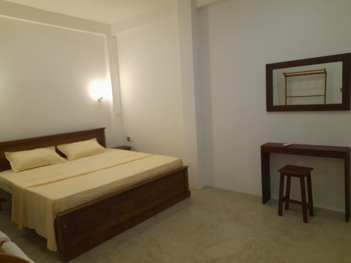 Gloria Inn Negombo Ruang foto